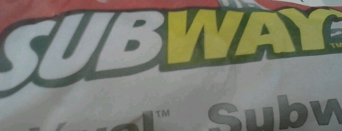 Subway is one of Comiiida.