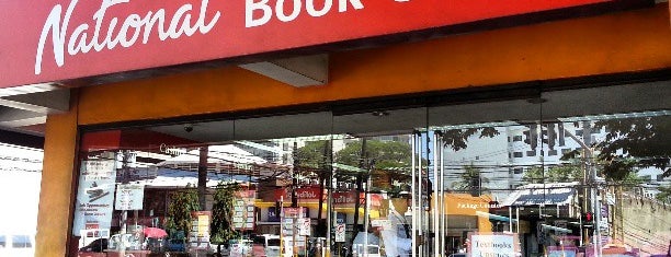 National Book Store is one of สถานที่ที่ Andrey ถูกใจ.