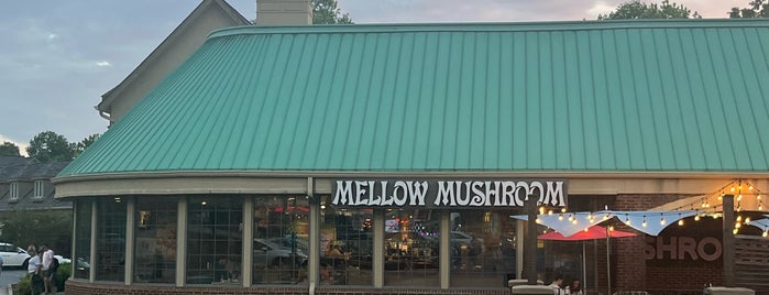 Mellow Mushroom is one of Knoxville, TN #4sqCities.