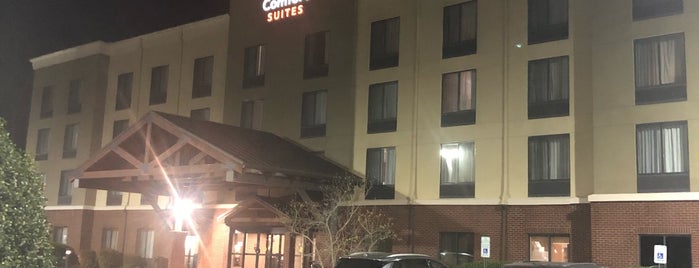 Comfort Suites is one of 808 Center Street, Henderson, Kentucky 42420.