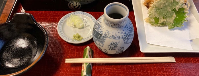 虎ノ門大坂屋砂場 is one of Akasaka Lunch.