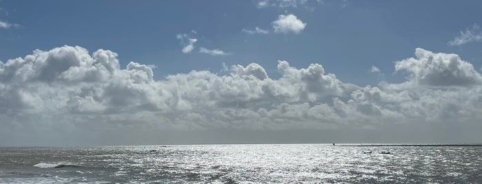 Plage de Roaliguen is one of Bretagne.