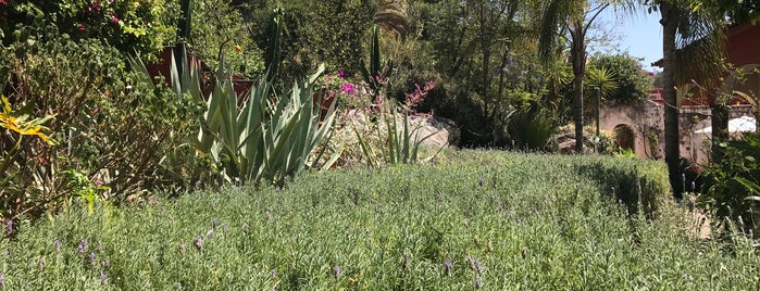 Casa Sierra Nevada Parque is one of Lugares favoritos de Manolo.