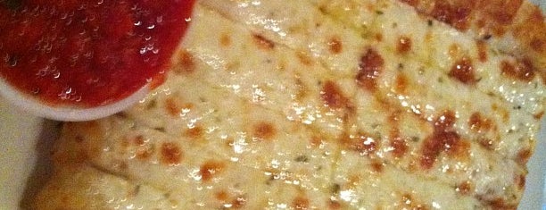 Magpies Gourmet Pizza is one of Christopher'in Kaydettiği Mekanlar.