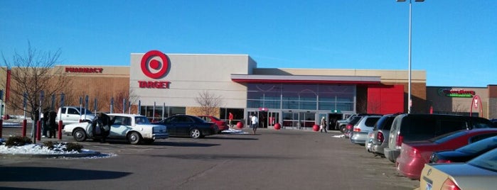 Target is one of Lugares favoritos de Staci.
