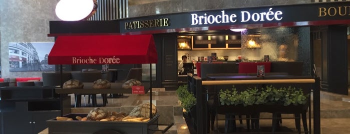 Brioche Dorée is one of Closed.