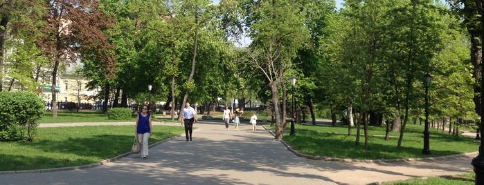 Самотёчный бульвар is one of Парки Москвы.