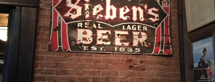 Marion Street Tavern is one of Denver 🍻🏔.