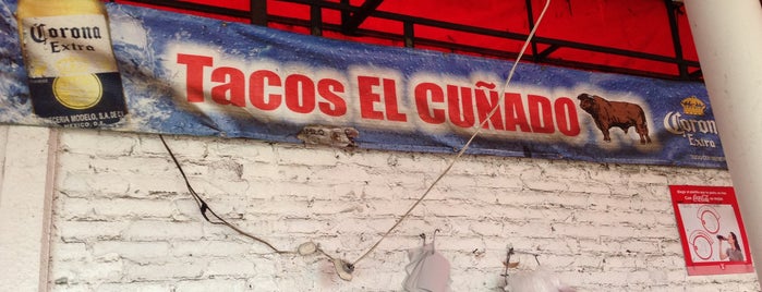 Tacos " El Cuñado " is one of Lugares favoritos de Roberto.