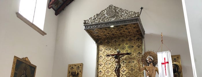 Iglesia De La Veracruz is one of Carlさんのお気に入りスポット.