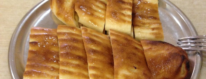 Osmanoğlu Pide Salonu is one of uhlğı 님이 좋아한 장소.