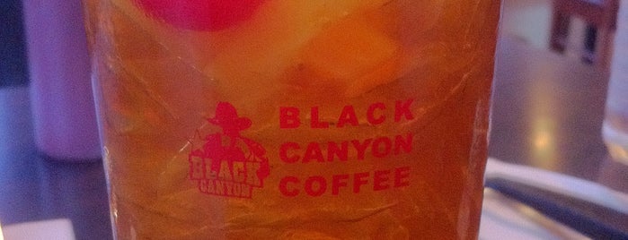 Black Canyon Coffee @ Lotus Rawai is one of Phuket_Eglence.