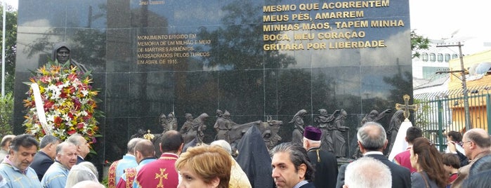 Monumento aos Mártires Armênios de 1915 is one of Posti che sono piaciuti a Dani.