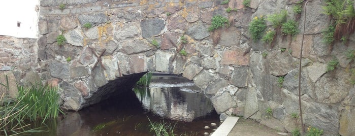 Kvarnbron is one of Fyrisåns broar.