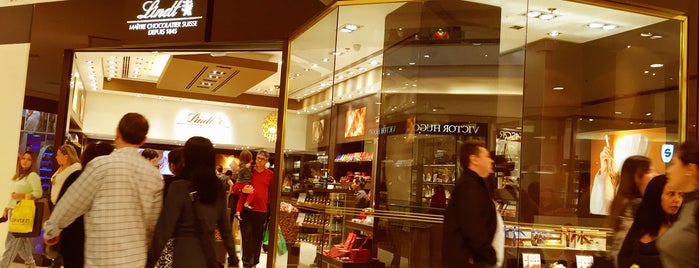 Lindt is one of Morumbi Shopping SP - Lojas.