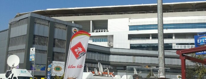Etiler Marmaris Büfe is one of İstanbul Anadolu Yakası #1 🍂🍃.
