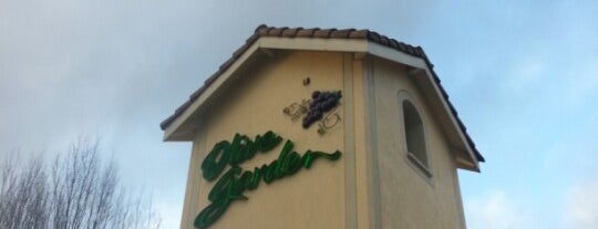 Olive Garden is one of Stephen’s Liked Places.