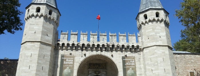 Topkapı Sarayı Müzesi is one of Istanbul.