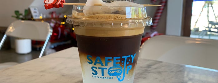 Safety Stop is one of อุบลราชธานี-3-Coffee.