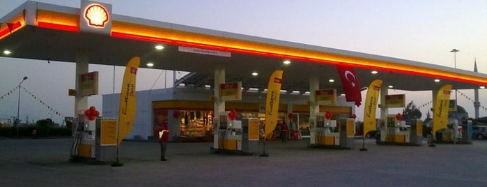 Shell Pelit Petrol is one of Tempat yang Disimpan Faruk.