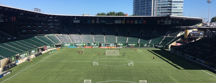 Providence Park is one of Enriqueさんのお気に入りスポット.