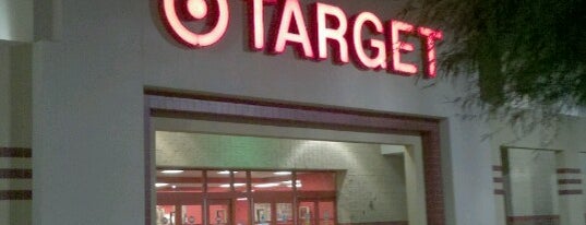 Target is one of Tempat yang Disukai Devin.