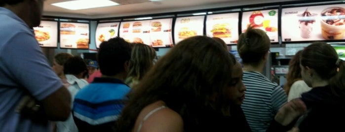 McDonald's is one of Andrea'nın Beğendiği Mekanlar.