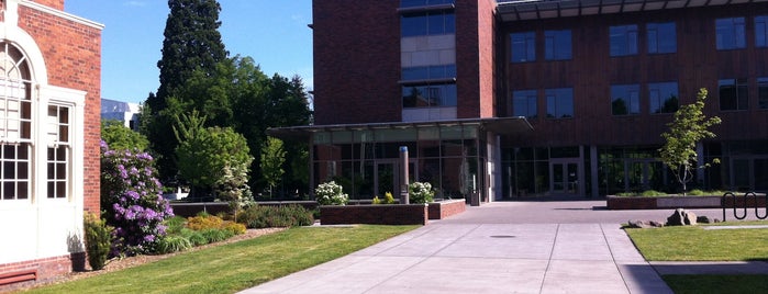 ウィラメット大学 is one of Willamette University.