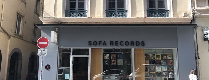 Sofa is one of Disquaires Vinyles.