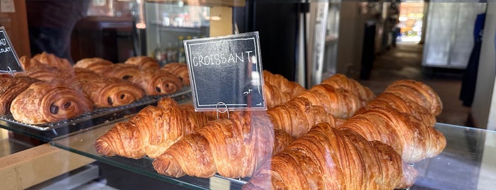 Rosellini's is one of Bakeries.