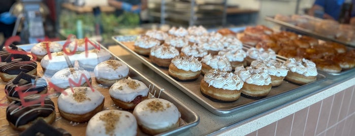 Doce Donut Co is one of Seattle To-Do List.