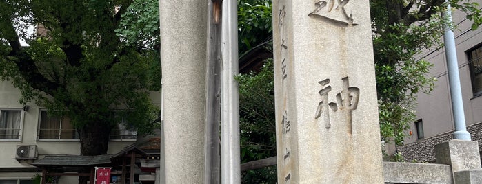 鳥越神社 is one of สถานที่ที่ Masahiro ถูกใจ.