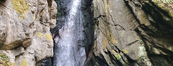 Фотински водопади is one of Водопади.