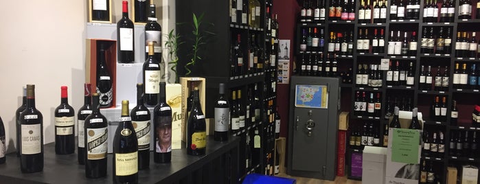 Tomevinos is one of Wine And Beer Shops Madrid.