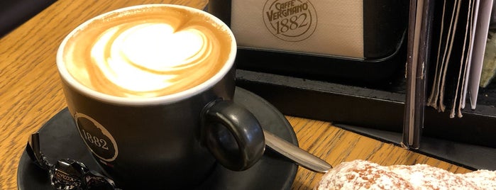 Caffè Vergnano is one of Алексейさんのお気に入りスポット.