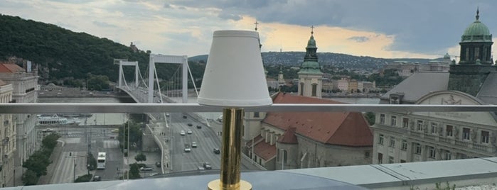 The Duchess is one of Vessünk szórakoztató Budapesten.