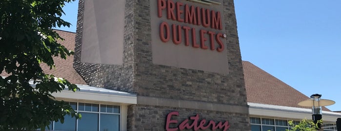 Premium Outlets Eatery is one of Regular places.