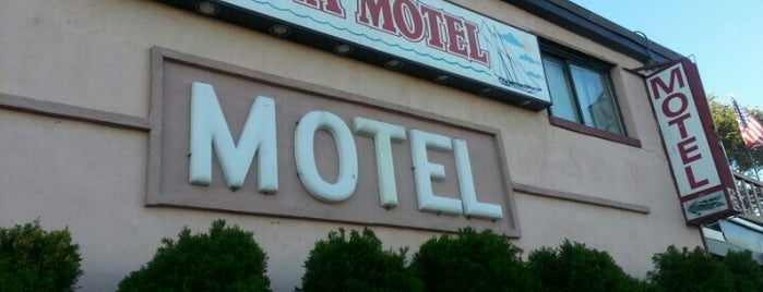 Marina Motel is one of My Places.