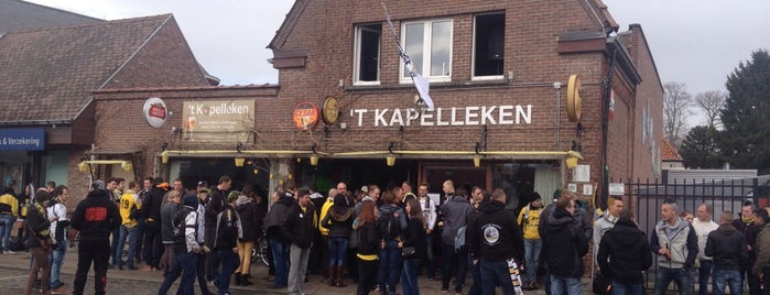 Café 't Kapelleken is one of สถานที่ที่ Eline ถูกใจ.