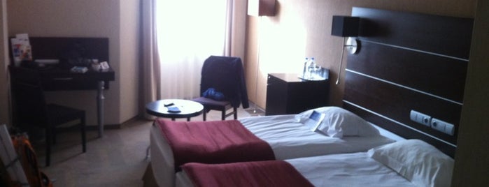 Park Inn by Radisson is one of Posti che sono piaciuti a Banu.