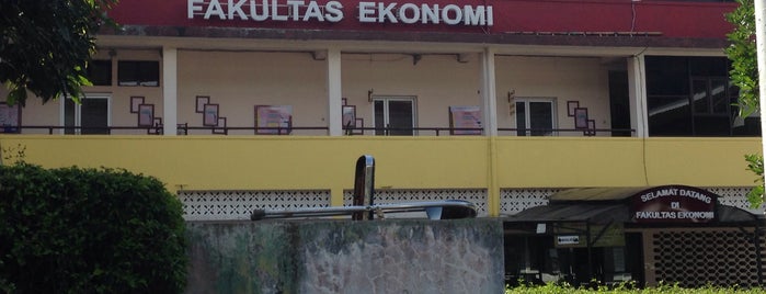 Fakultas Ekonomi dan Bisnis is one of Frequent.