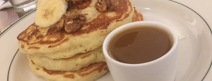 Micheenli Guide: Pancake trail in Singapore