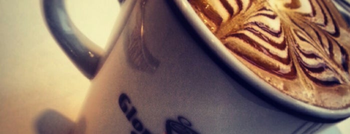 Gloria Jean's Coffees is one of Andreasさんのお気に入りスポット.