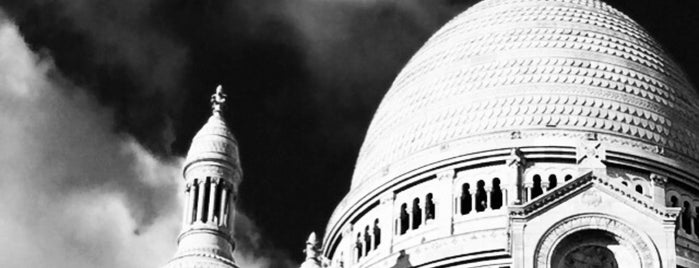 Basilika Sacré-Cœur is one of Paris.