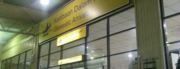 Malaysia Airports Office Lcct is one of 9 to 5.