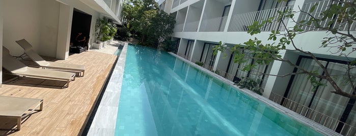 CHERN Bangkok is one of Hotel.