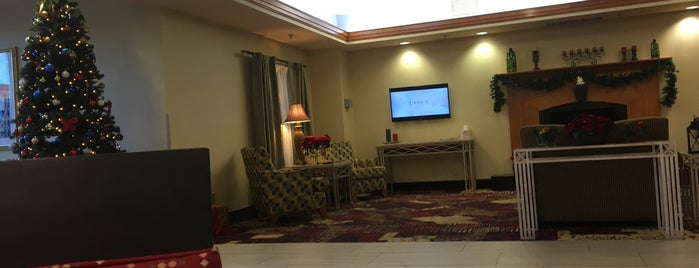Comfort Suites Innsbrook is one of Places I have stayed.