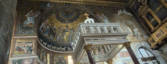 Basilica di Santa Maria in Trastevere is one of Rome.