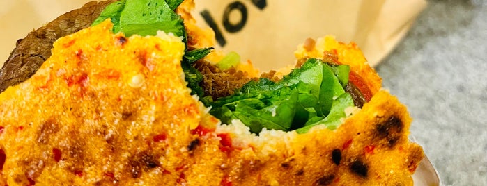 Loveat Vzla is one of The 15 Best Places for Healthy Food in Caracas.