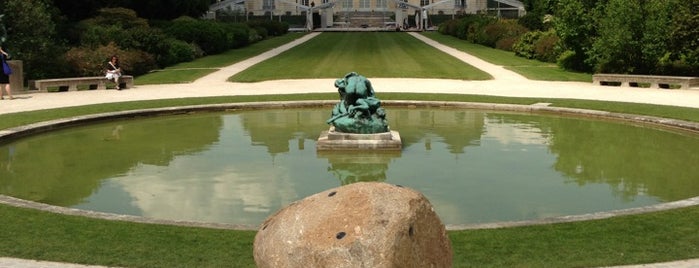 Jardin du Musée Rodin is one of Sortir à Paris.